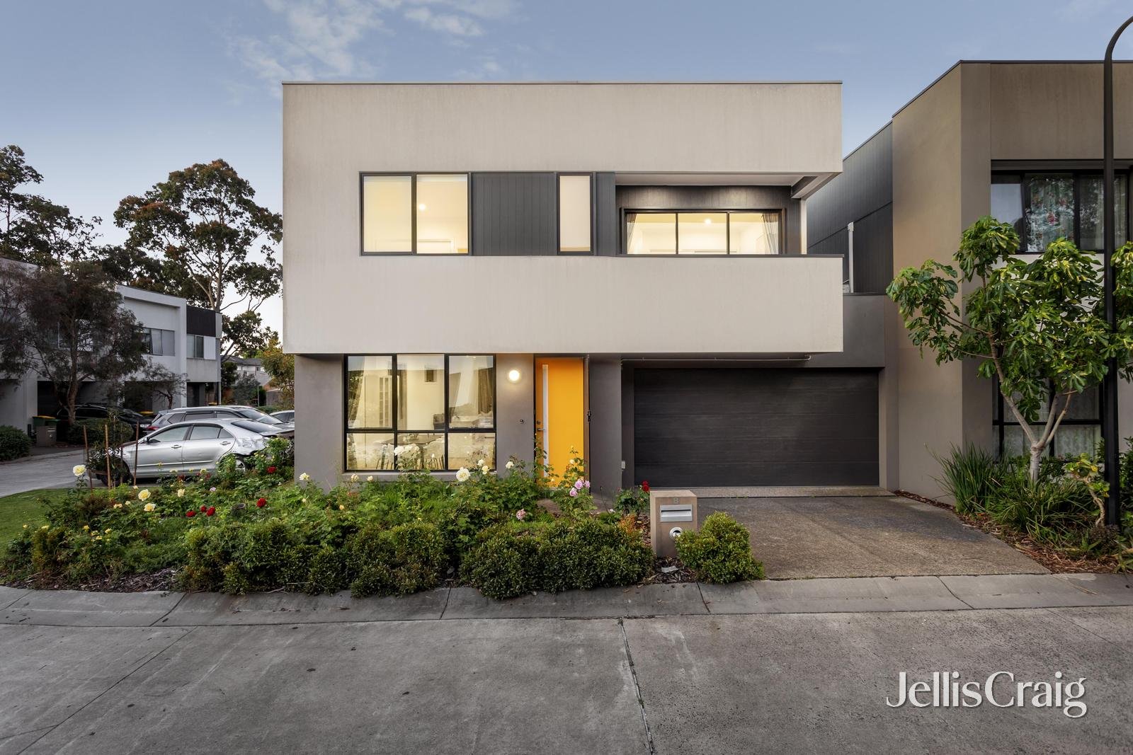 8 Skeggs Crescent, Heidelberg Heights image 1