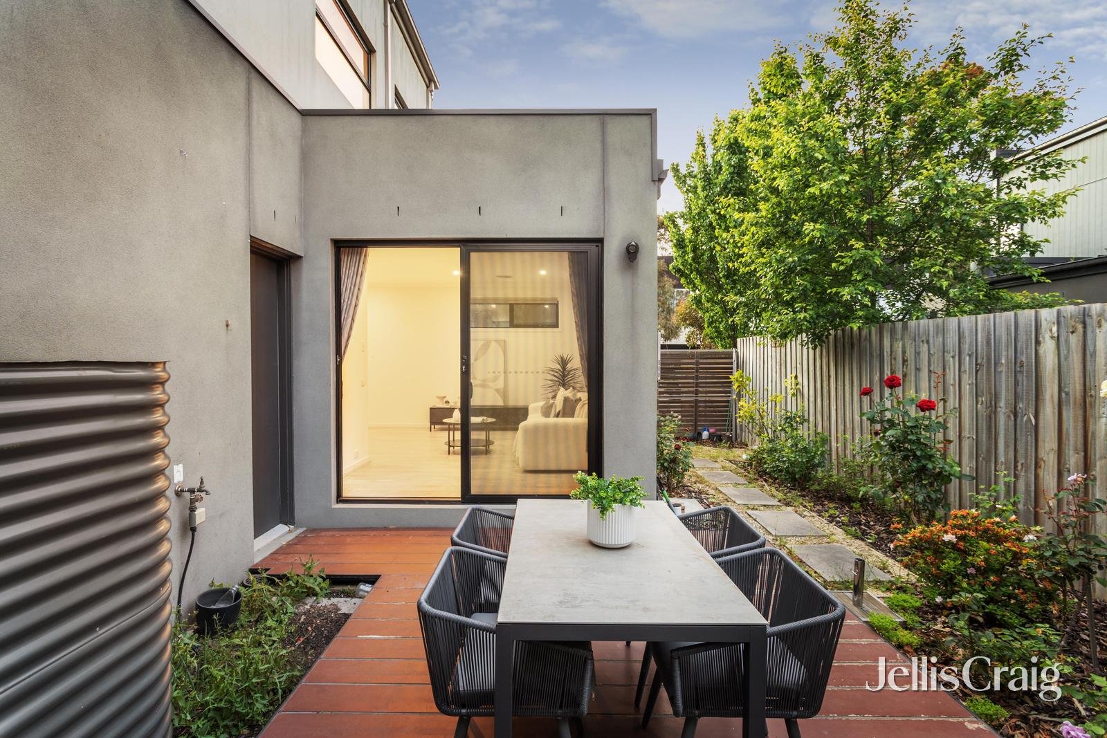 8 Skeggs Crescent, Heidelberg Heights image 10