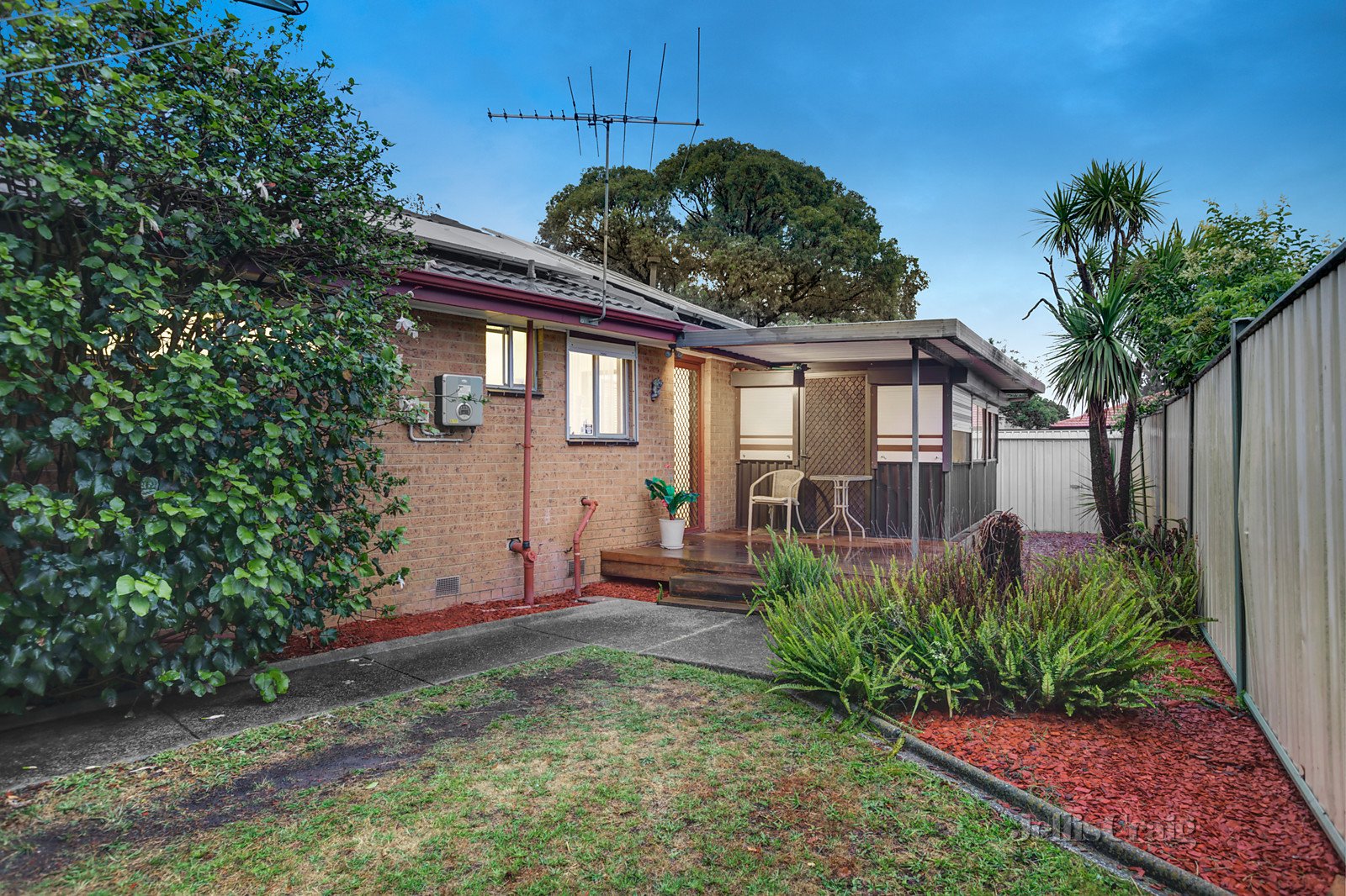 8 Skipton Court, Mill Park image 7