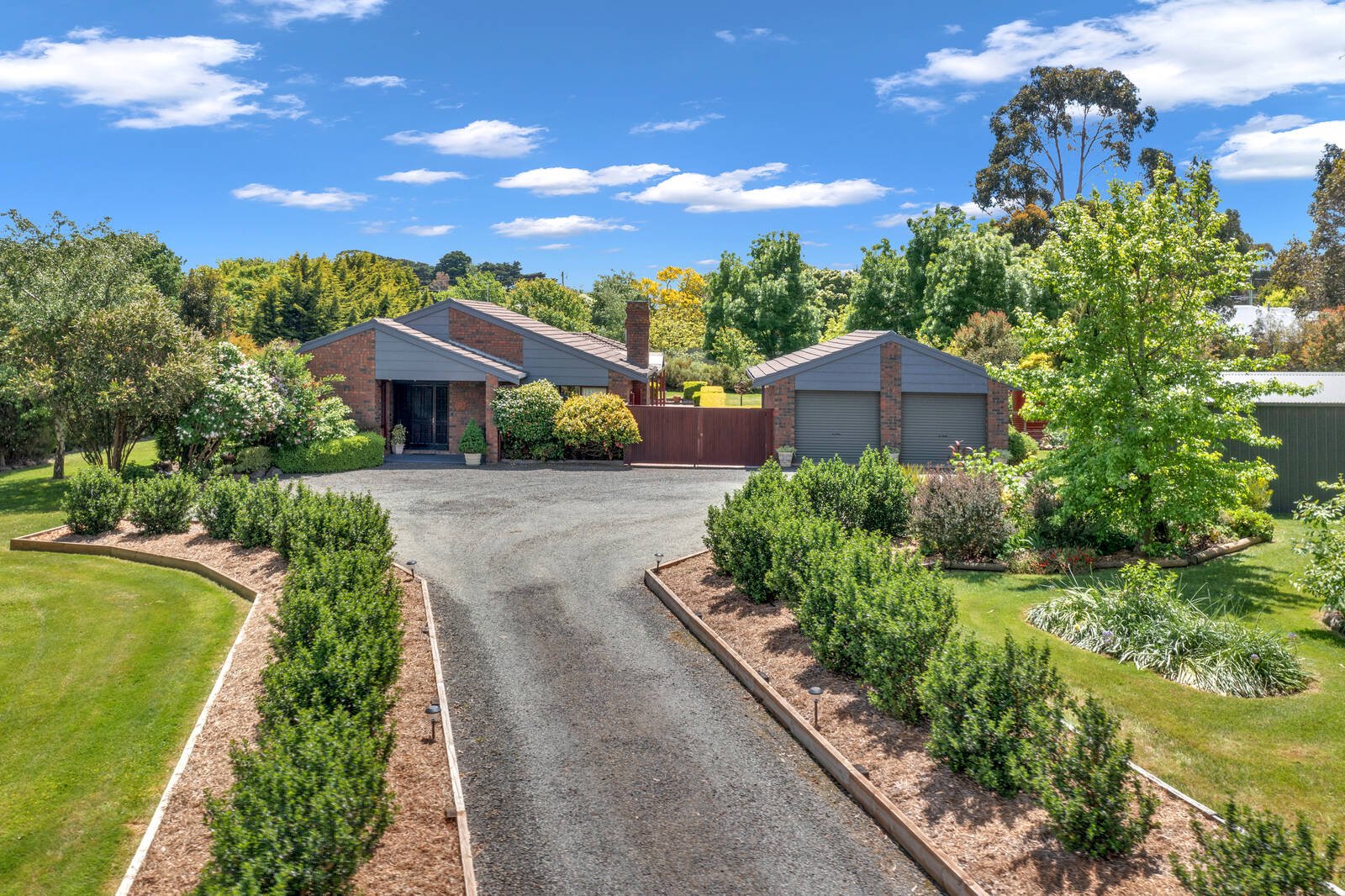 Property Gallery Thumbnail 2