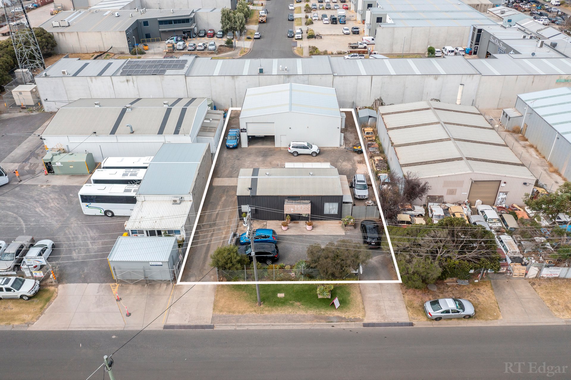 Property Gallery - Main Image