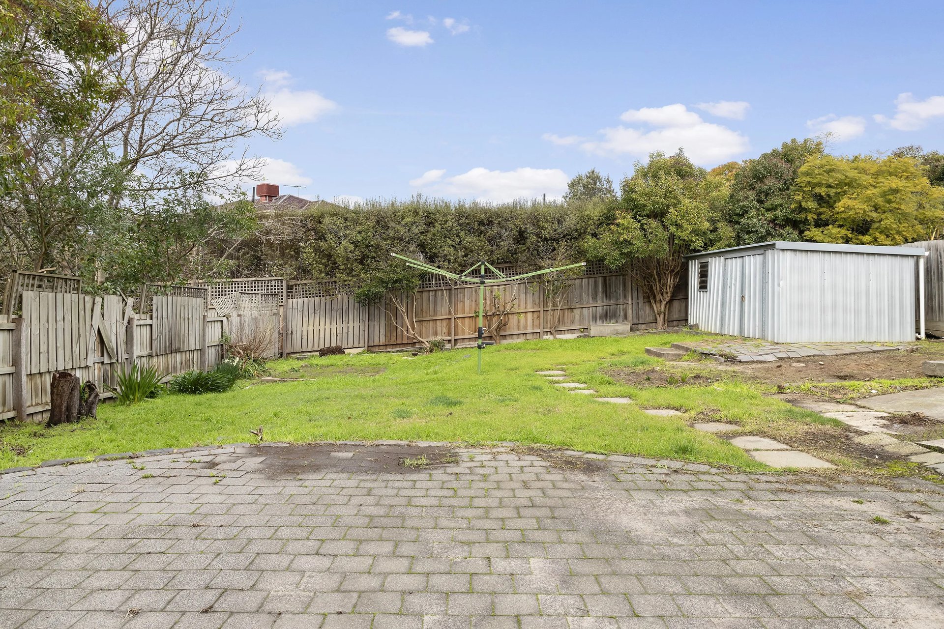 8 Somers Court, Glen Waverley image 7
