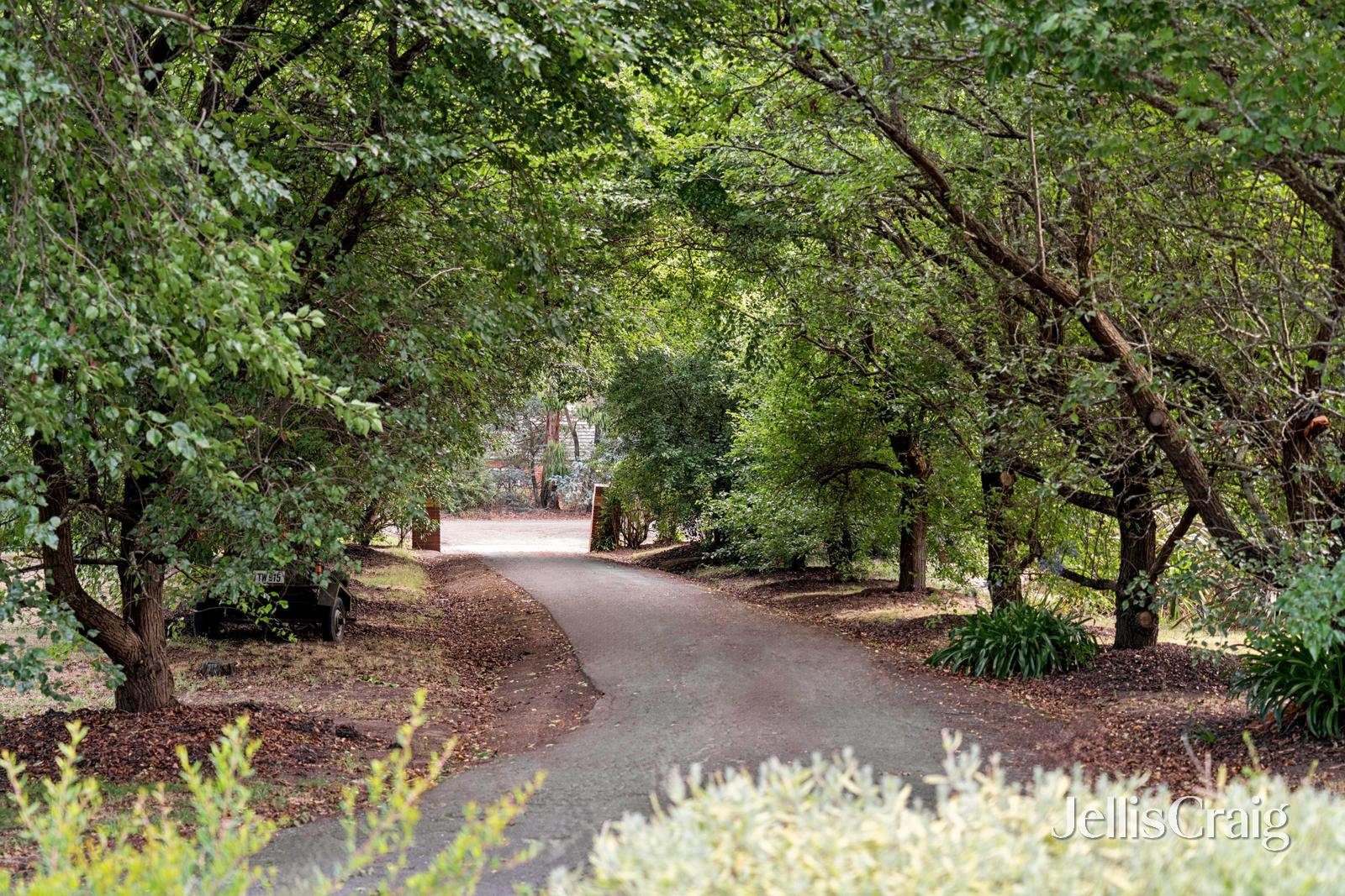 8 Somerville Street, Buninyong image 3