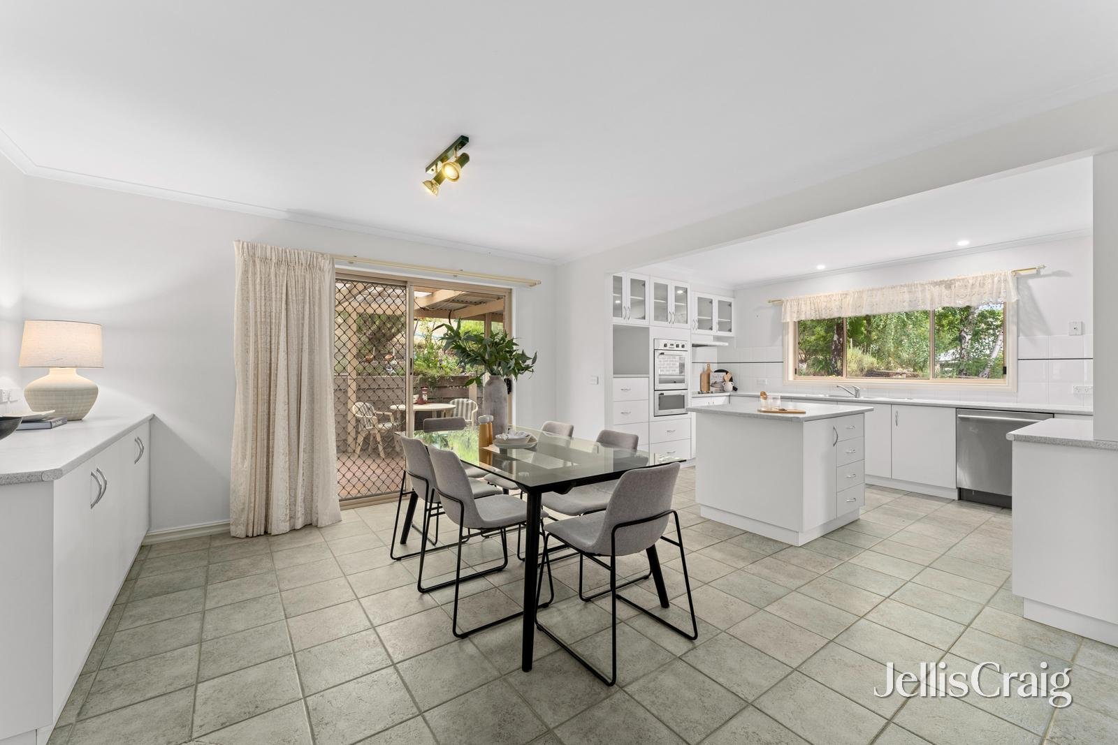 8 Somerville Street, Buninyong image 21