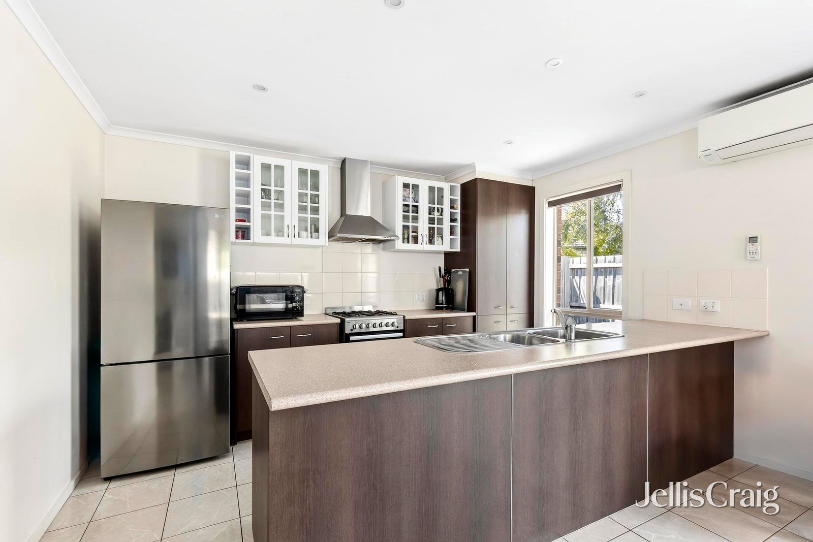 8 Speranza Court, Marshall image 3