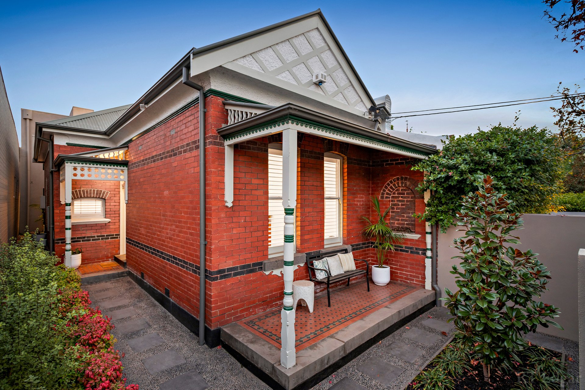 Property Gallery - Main Image
