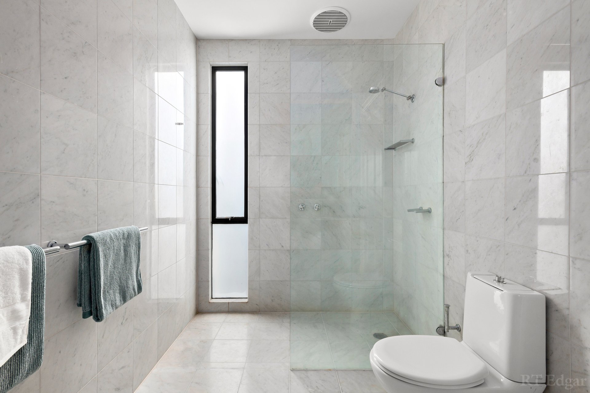 Property Gallery Thumbnail 11