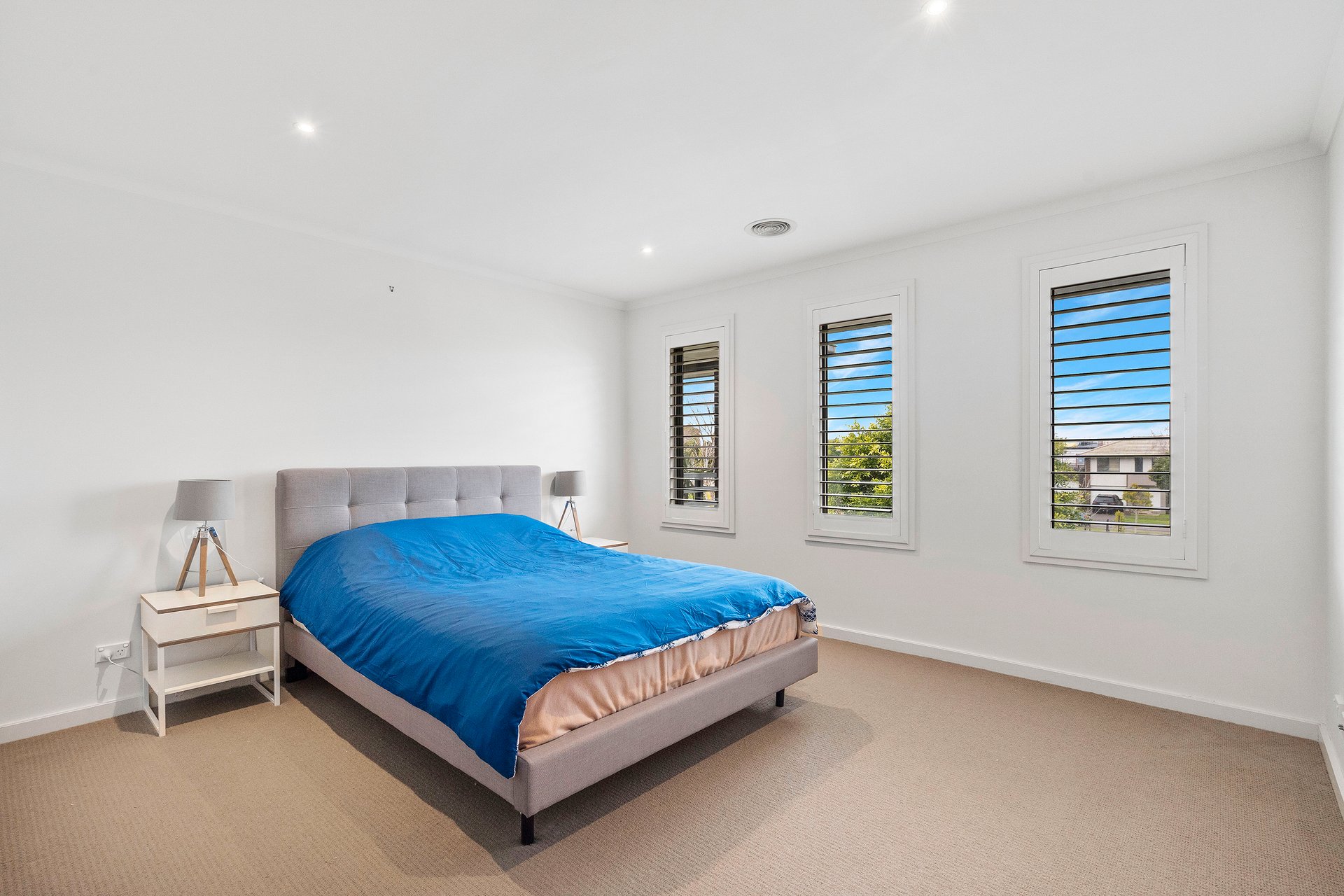 8 St James Park Drive, Mulgrave image 5