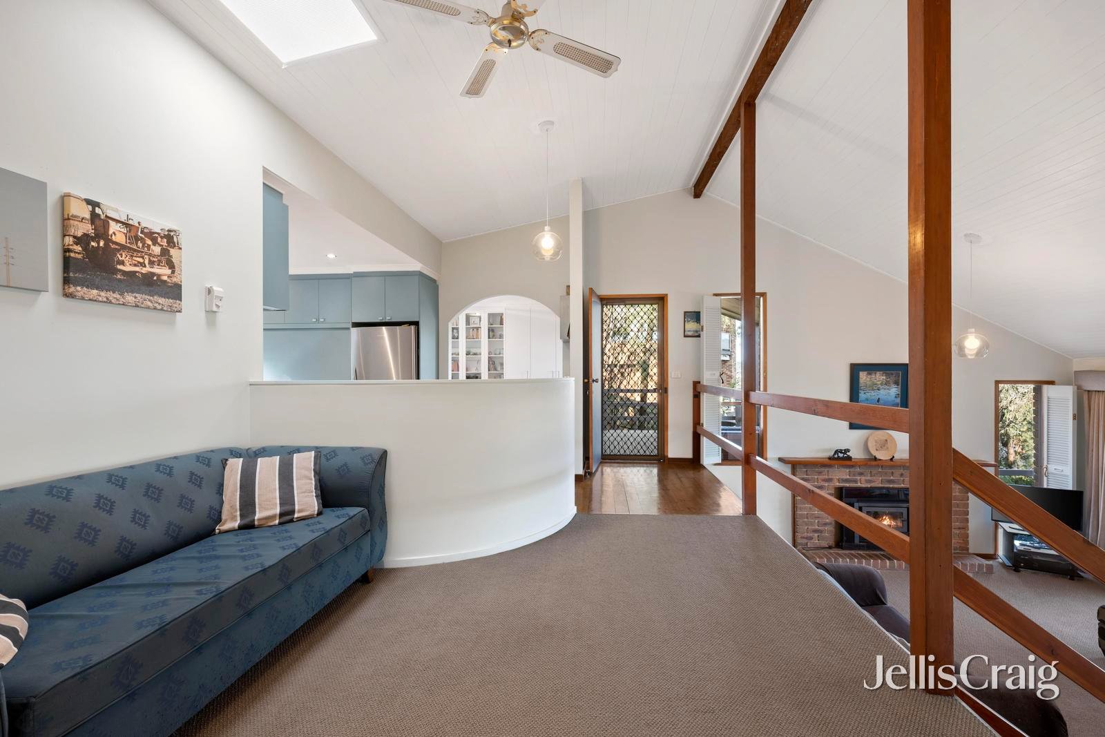 8 Struan Avenue, Mooroolbark image 7