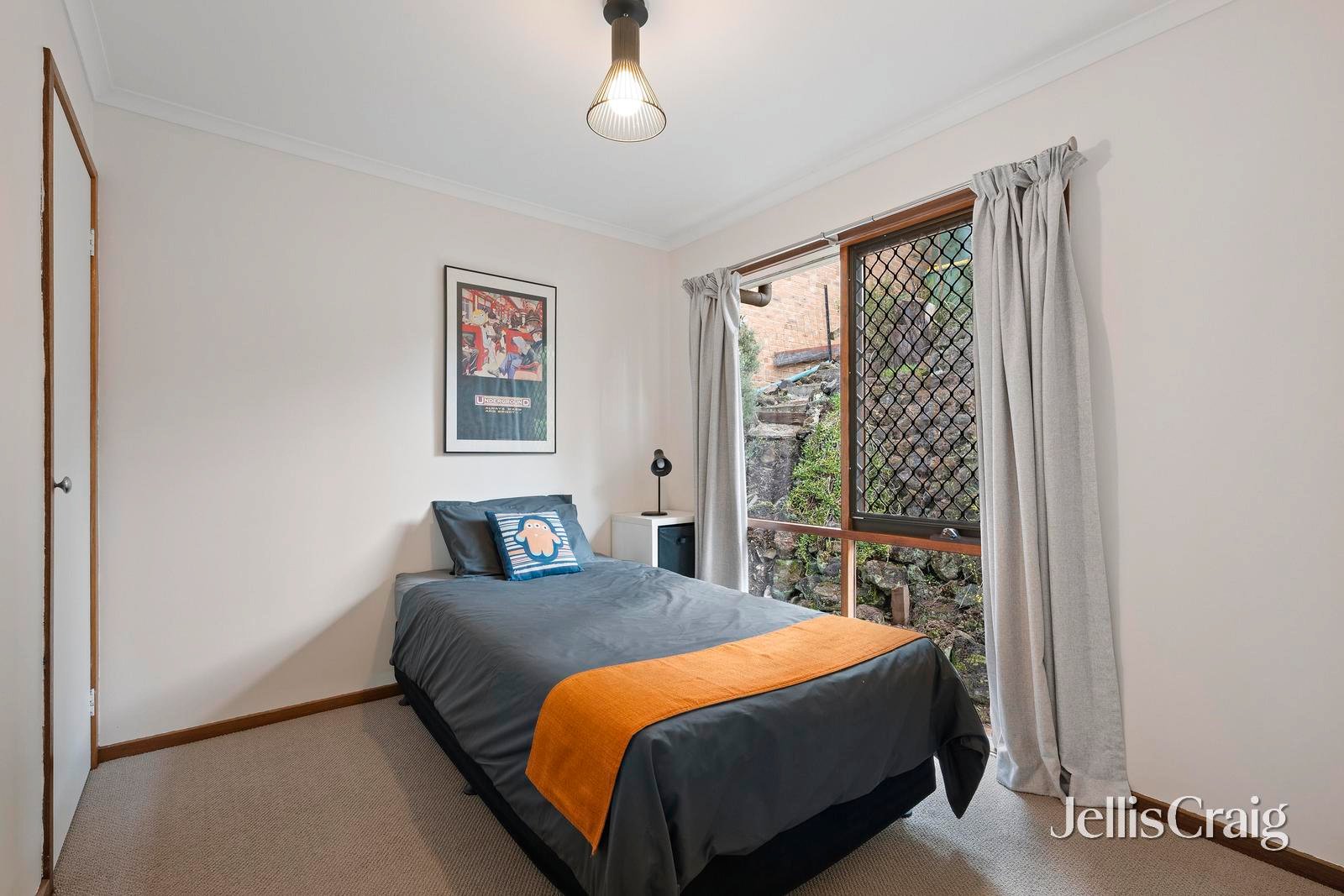 8 Struan Avenue, Mooroolbark image 9