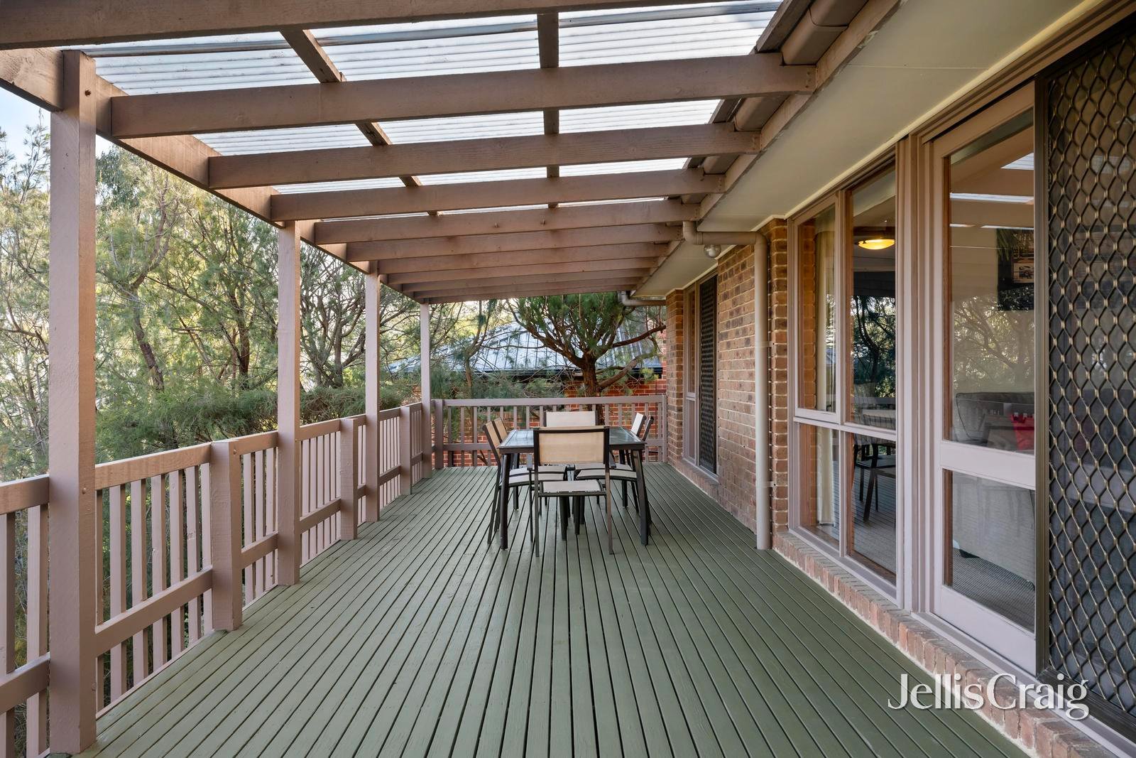 8 Struan Avenue, Mooroolbark image 12