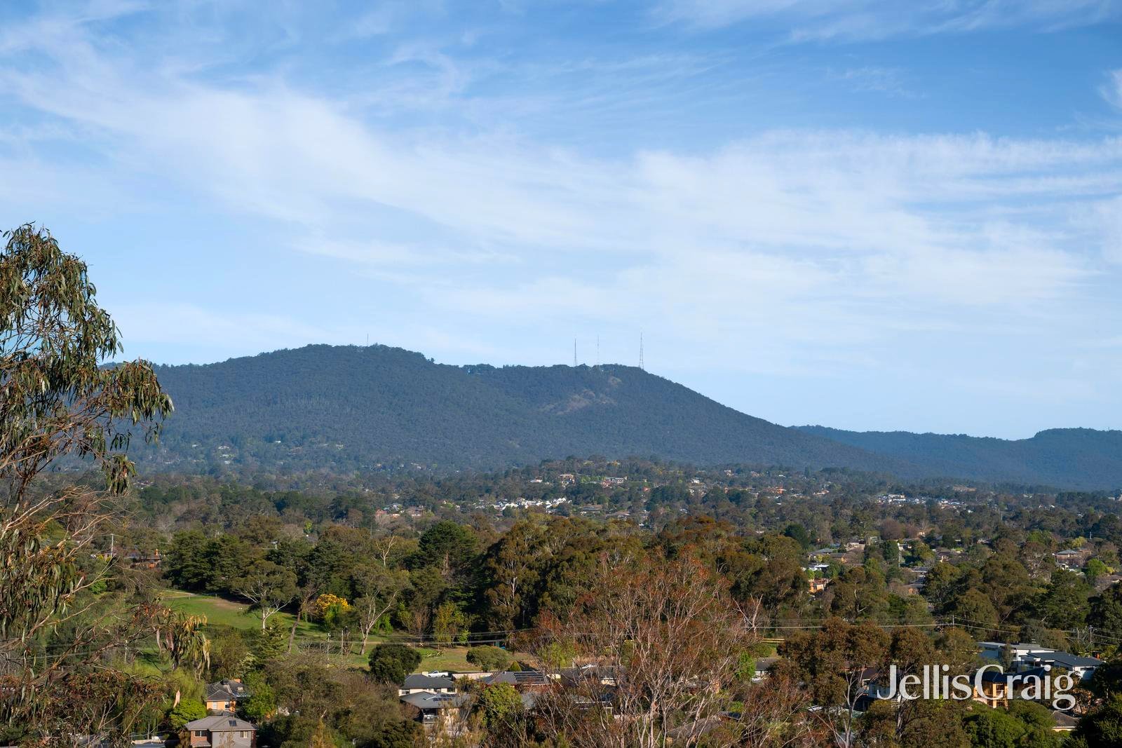 8 Struan Avenue, Mooroolbark image 15