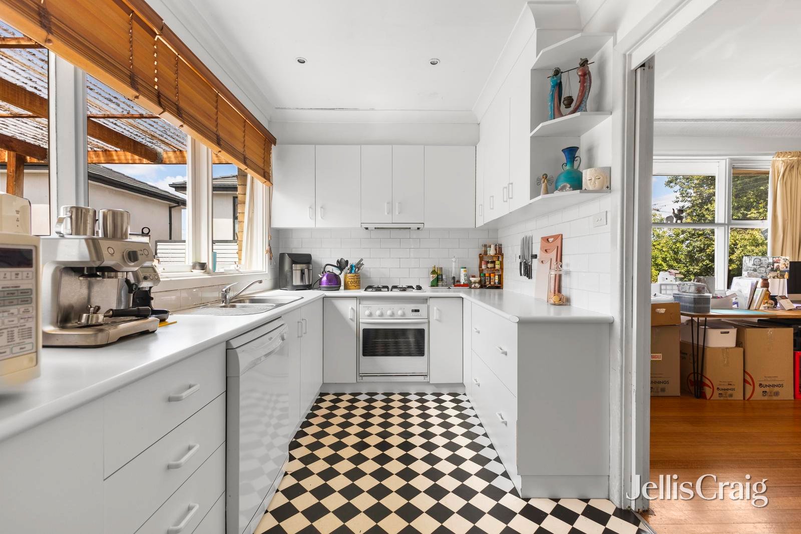 8 Sunhill Road, Templestowe&nbsp;Lower image 5