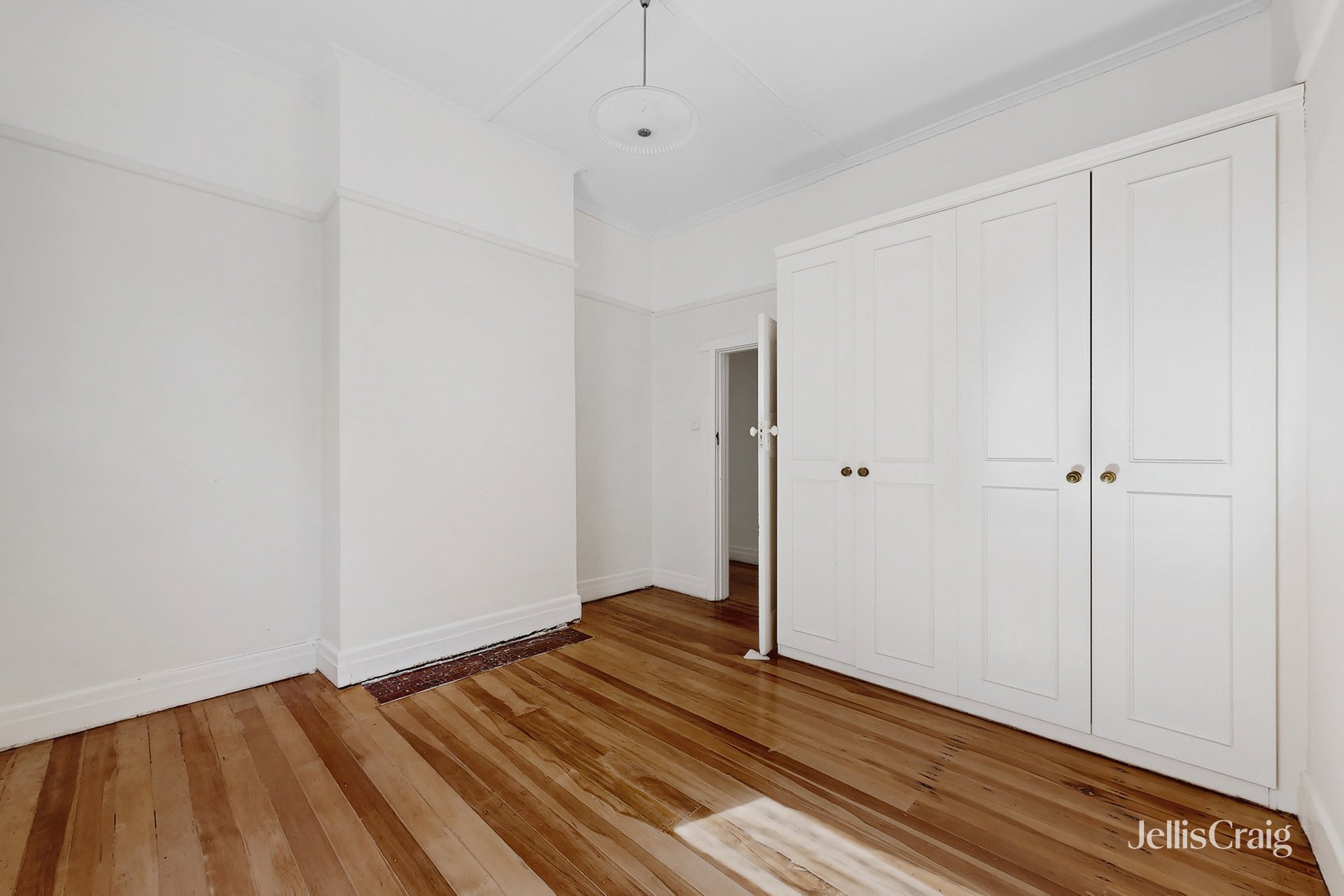 8 Symonds Street, Hawthorn&nbsp;East image 10