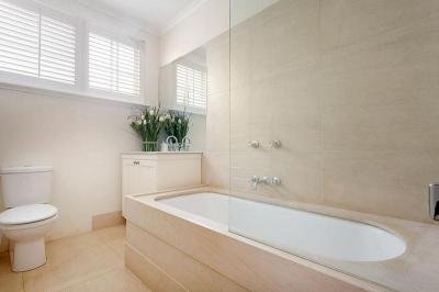 Property Gallery Thumbnail 4