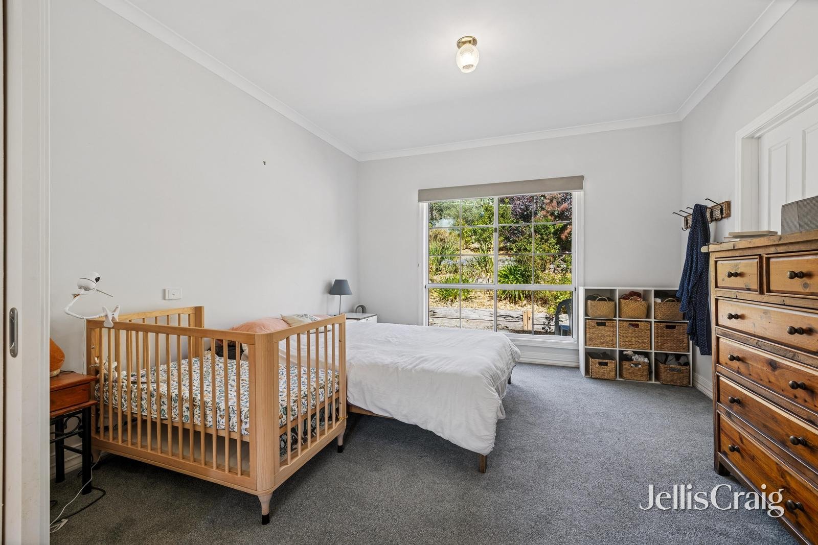 8 Tennyson Street, Woodend image 7