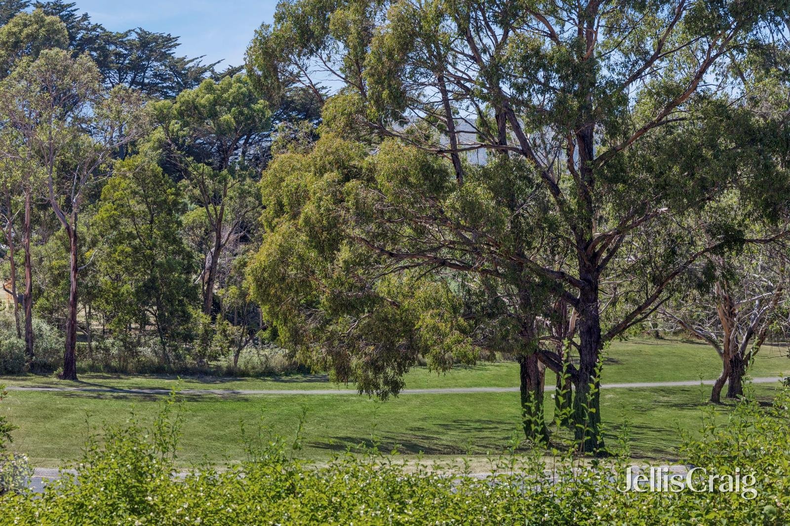 8 Tennyson Street, Woodend image 22