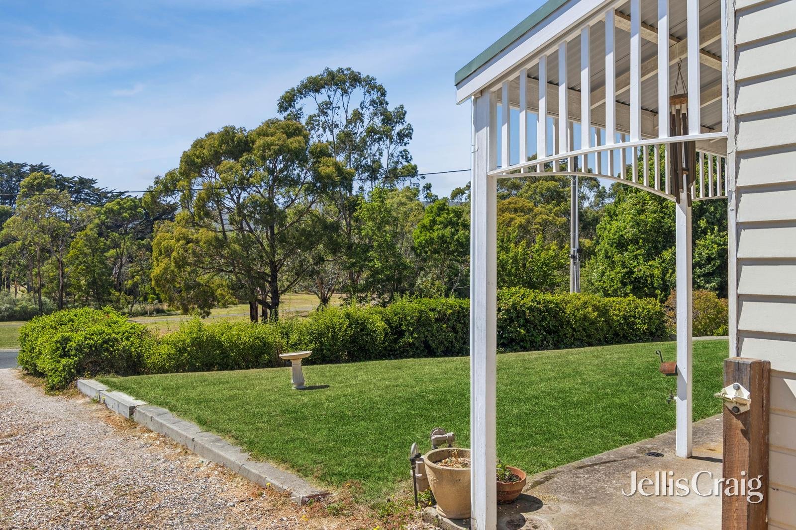 8 Tennyson Street, Woodend image 23