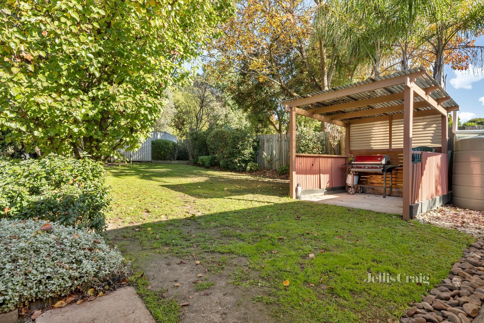 8 Terrung Court, Croydon North image 16