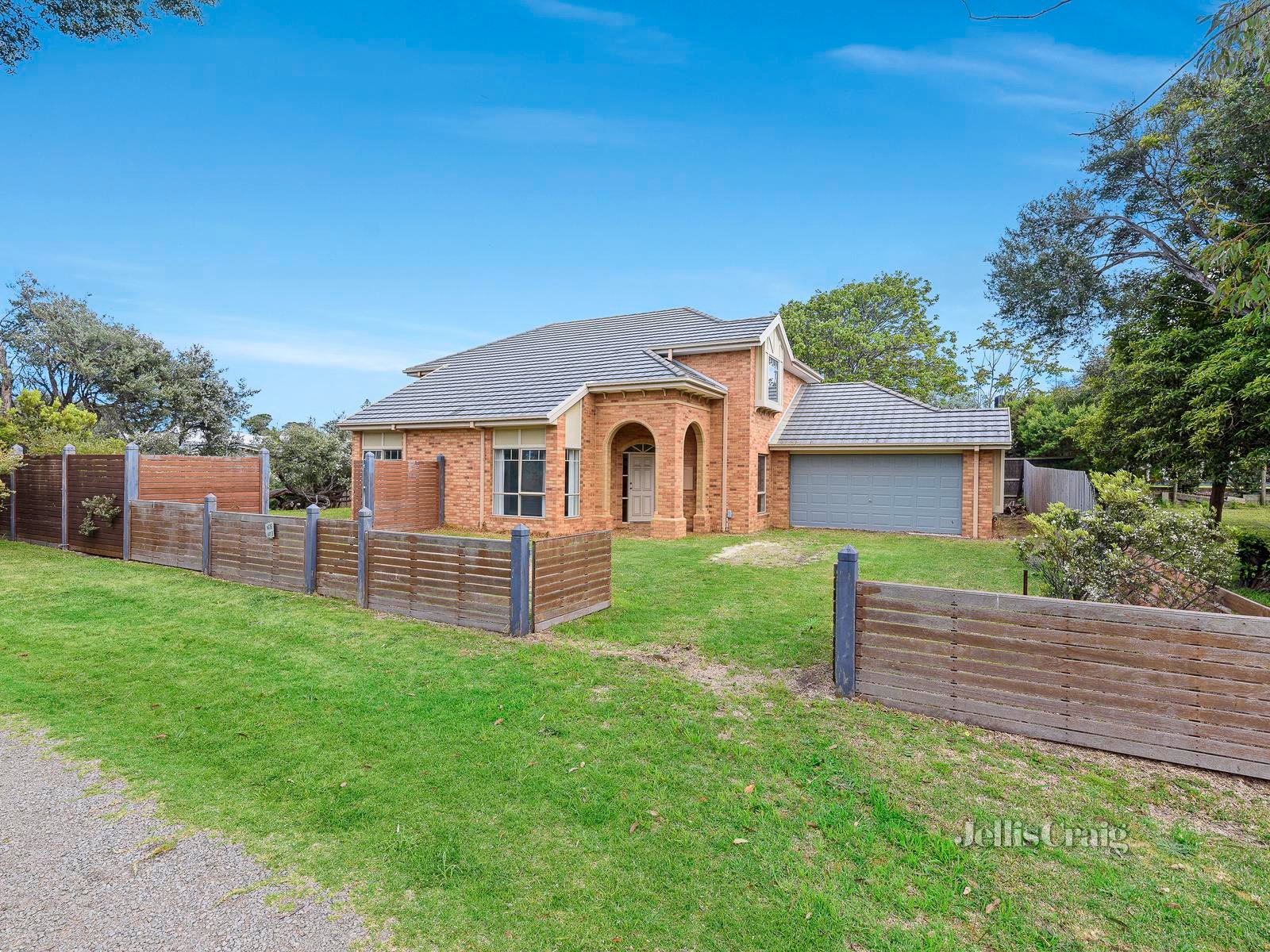 8 Terry Avenue, Sorrento image 1