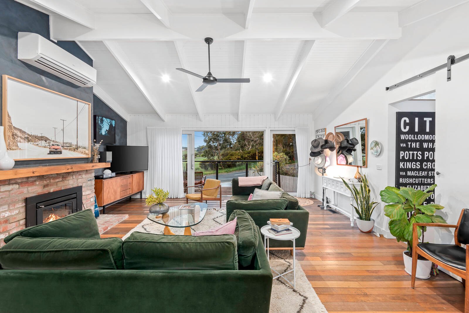 Property Gallery Thumbnail 3