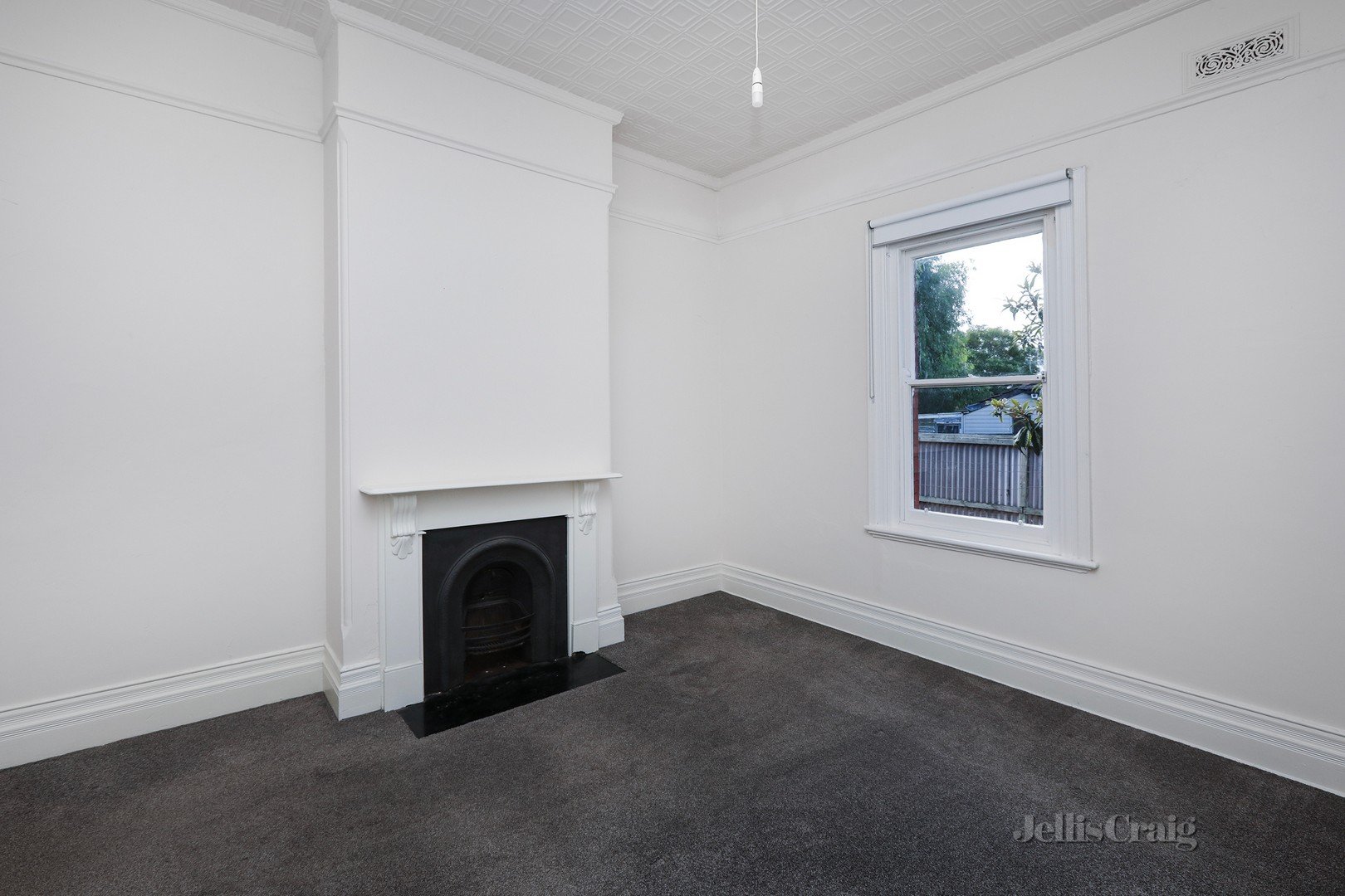 8 Thompson Street, Williamstown image 7