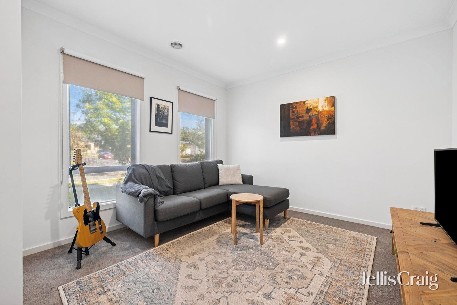 8 Tributary Way, Woodend image 4