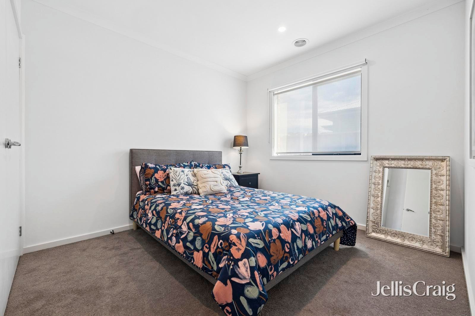 8 Tributary Way, Woodend image 10