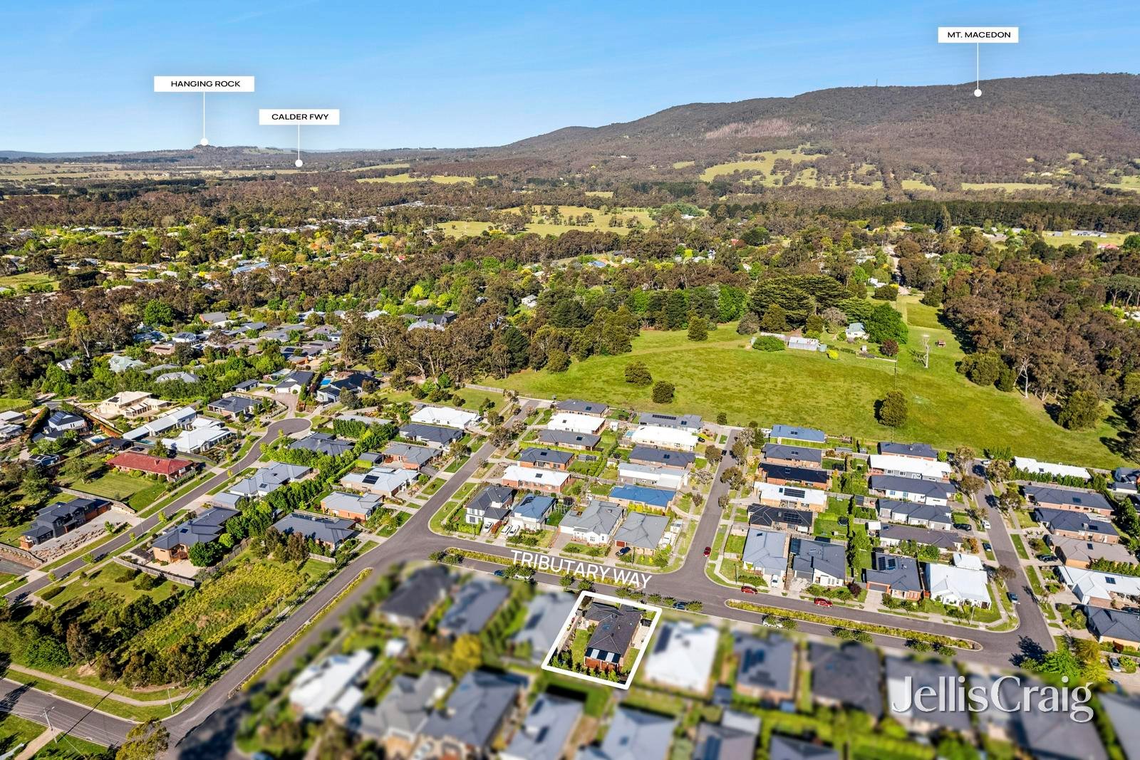 8 Tributary Way, Woodend image 18