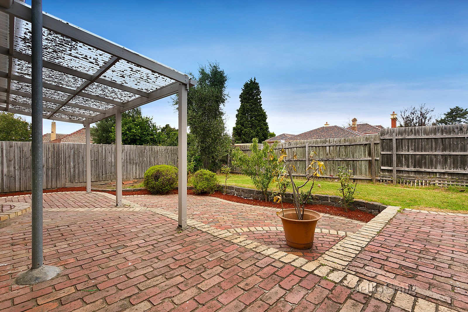 8 Trinafour Street, Moonee Ponds image 6