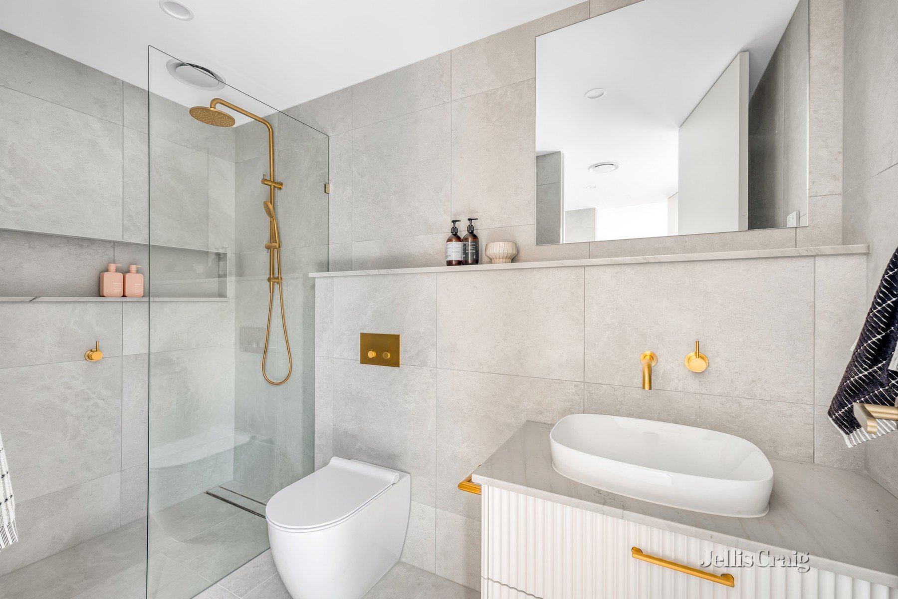 8 Truscott Street, Brunswick East image 25