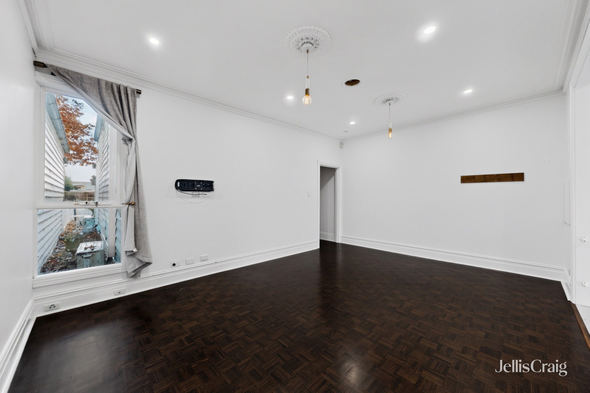8 Tunbridge Street, Flemington image 6