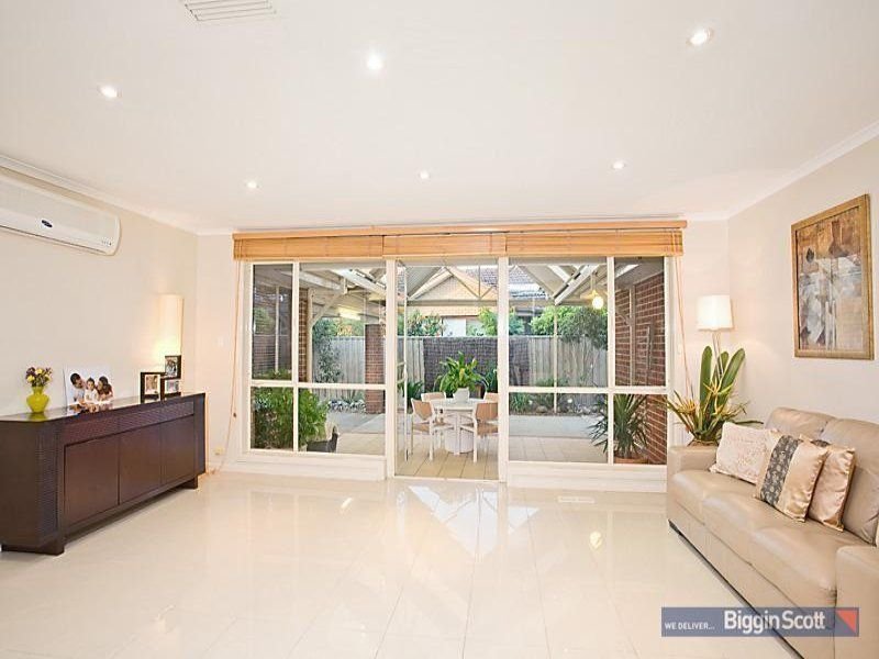 8 Twentyman Court, Seaholme image 2