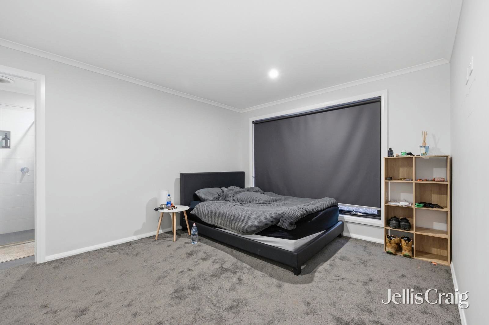 8 Verona Street, Winter&nbsp;Valley image 2