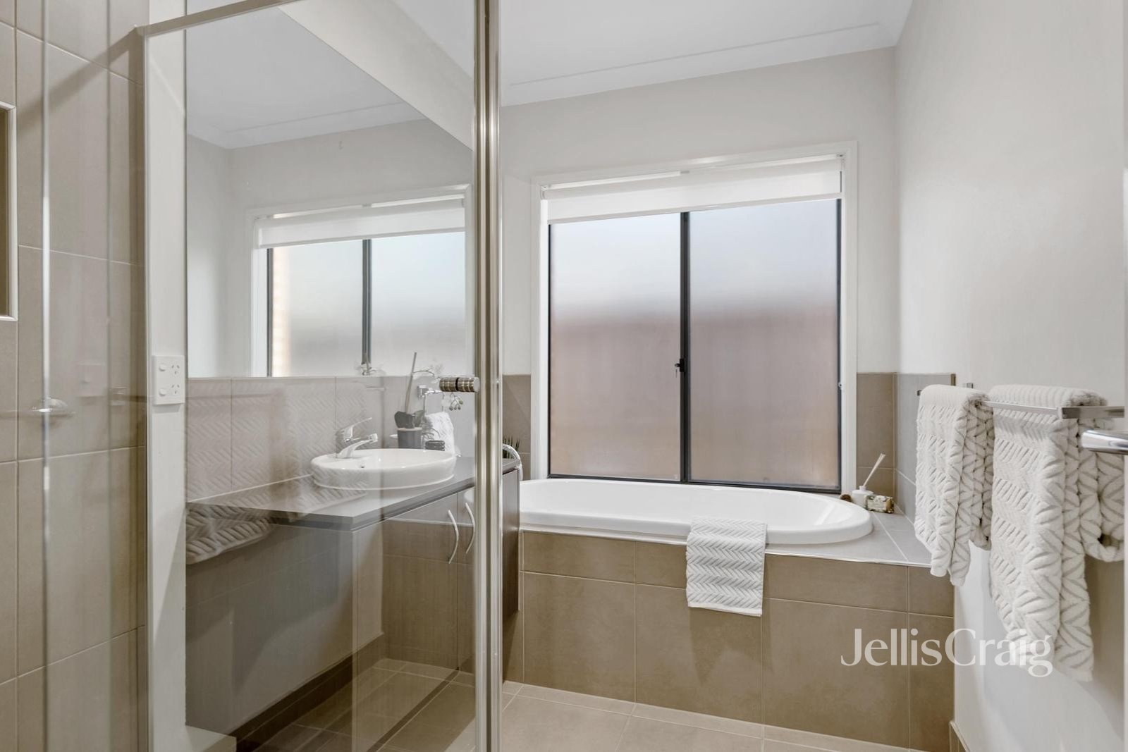 8 Viewhill Court, Doreen image 10