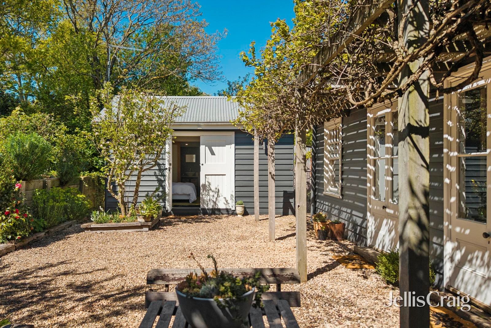 8 Vincent Street North, Daylesford image 13