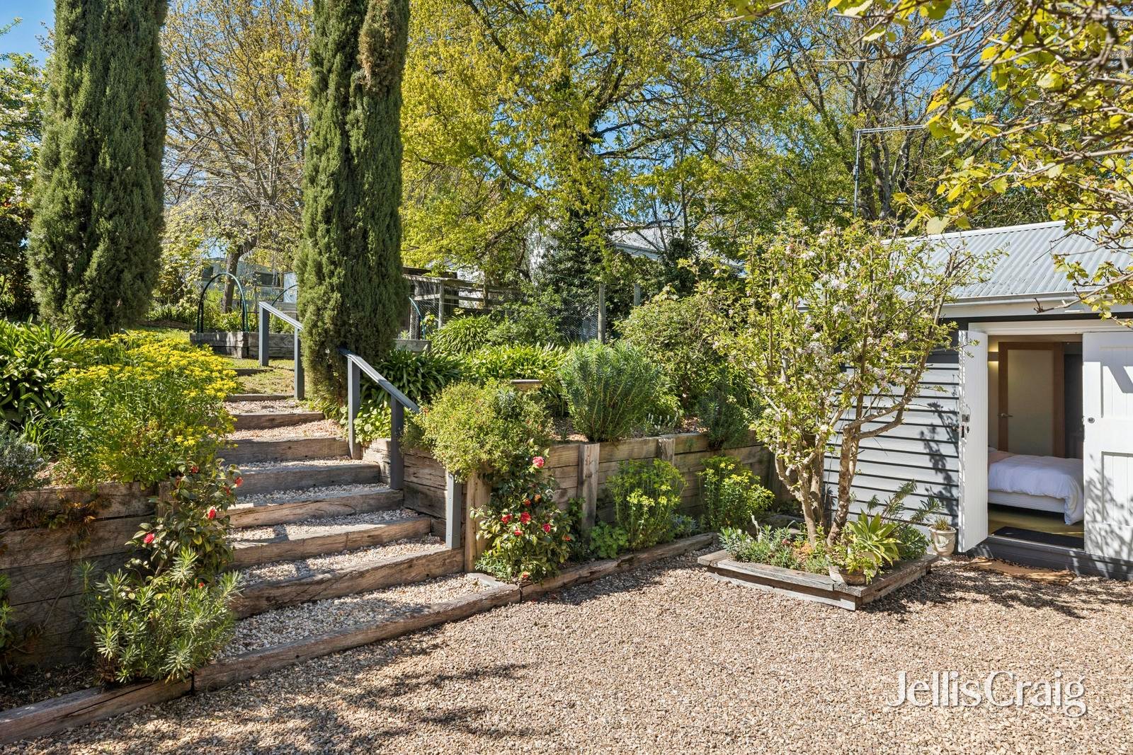 8 Vincent Street North, Daylesford image 15