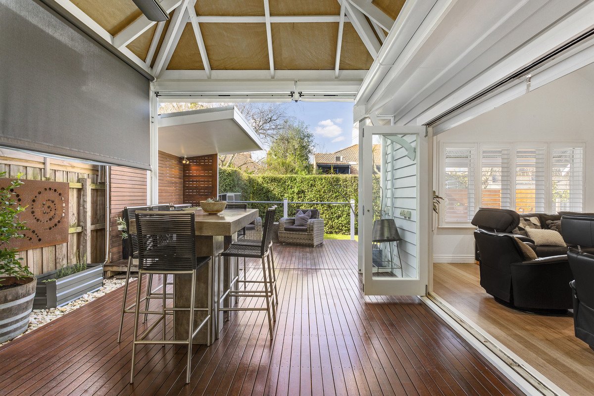 8 Vincent Street, Surrey Hills image 12