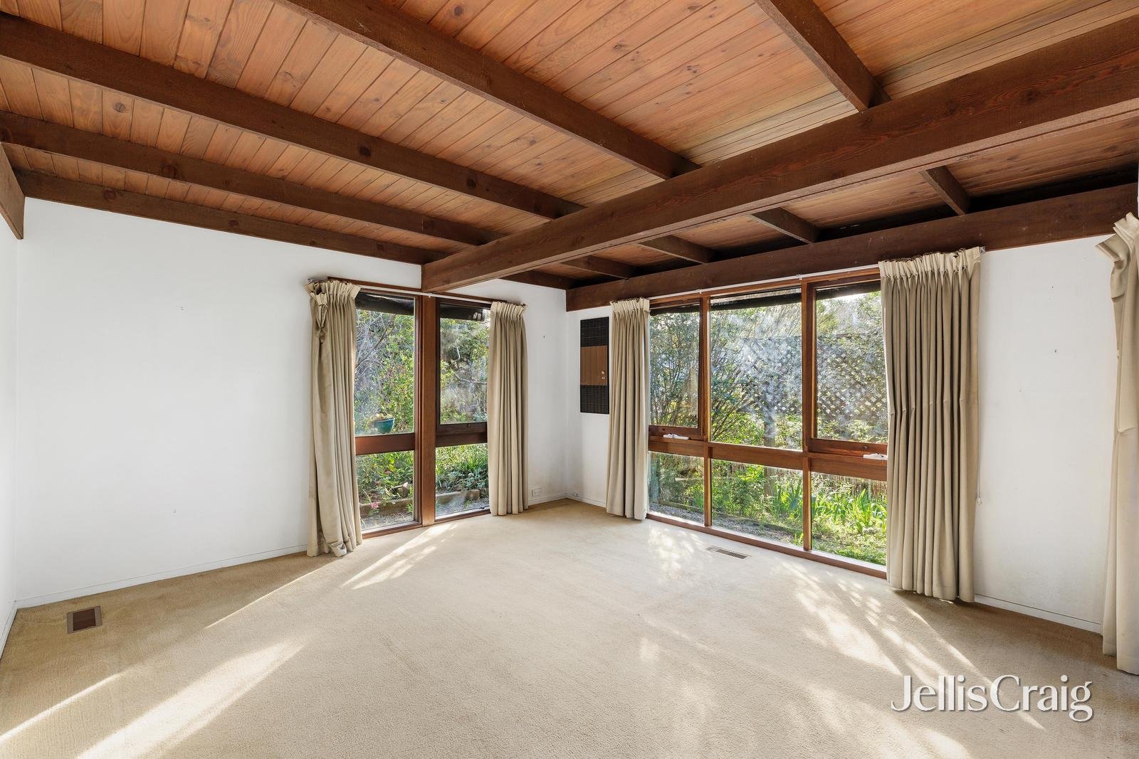 8 Von Nida Crescent, Rosanna image 4