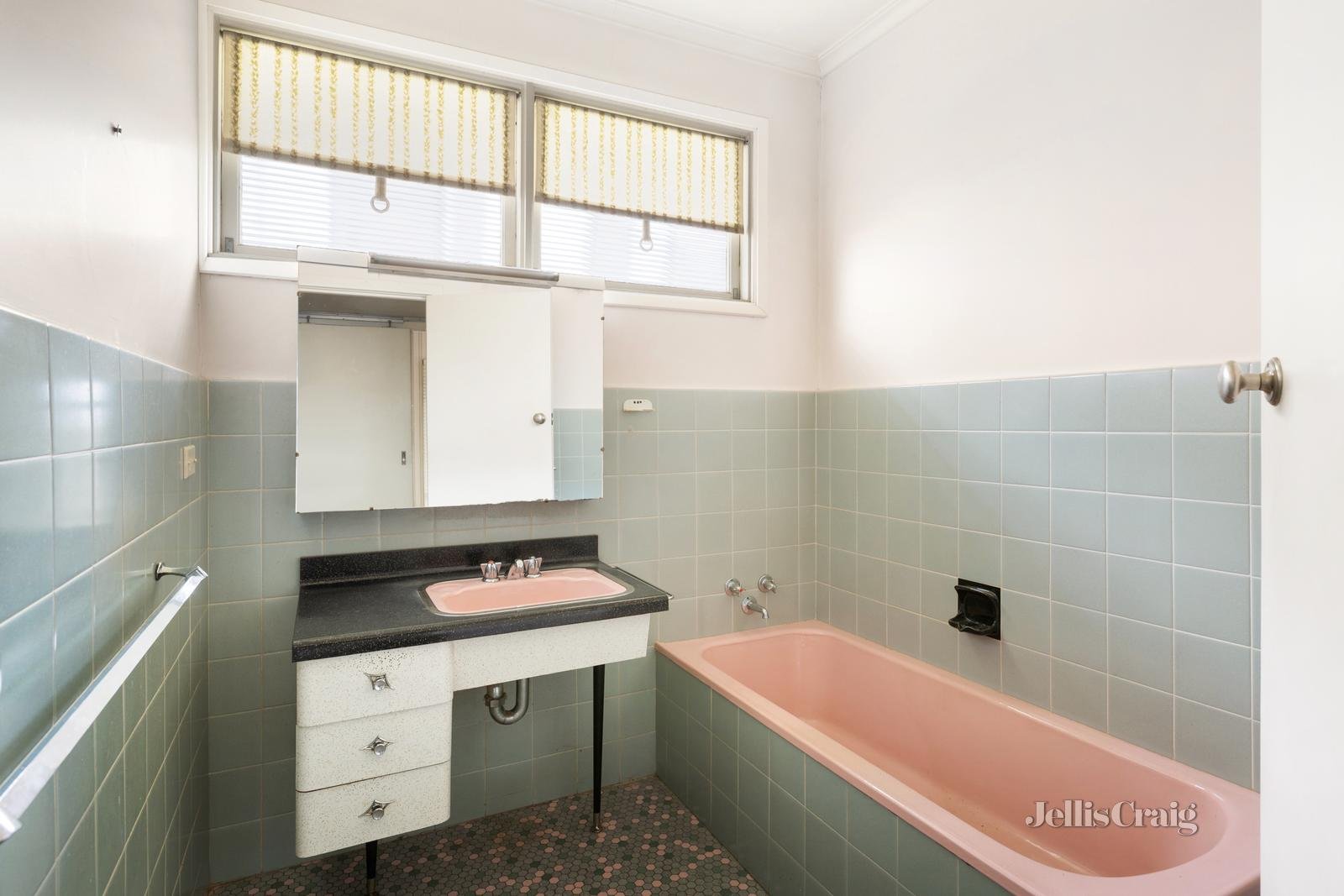 8 Walker Street, Balwyn image 7