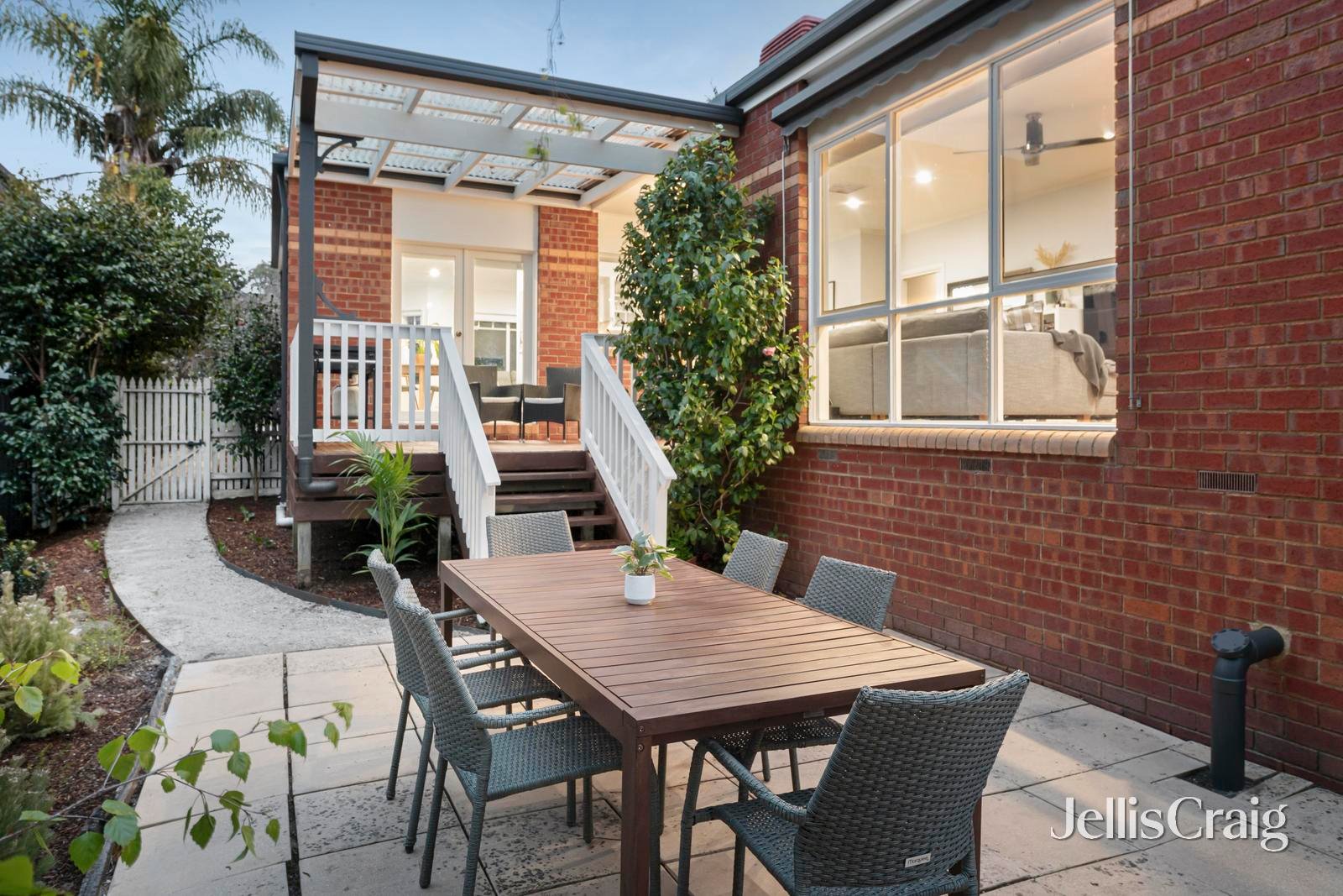 8 Wandarra Way, Warranwood image 14