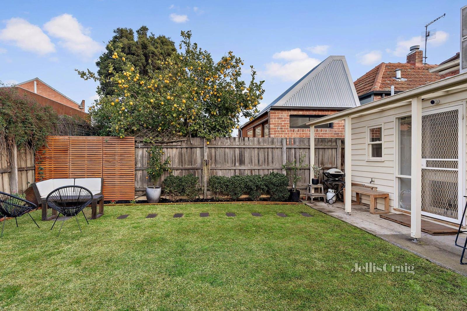 8 Waratah Street, Ascot Vale image 8