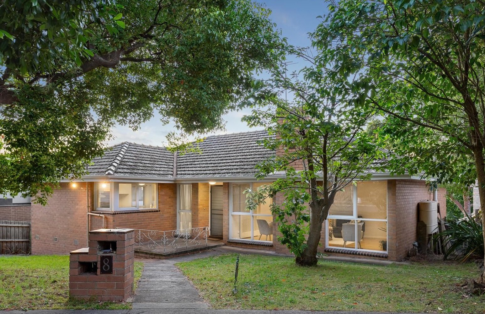 8 Ware Crescent, Ringwood&nbsp;East image 1