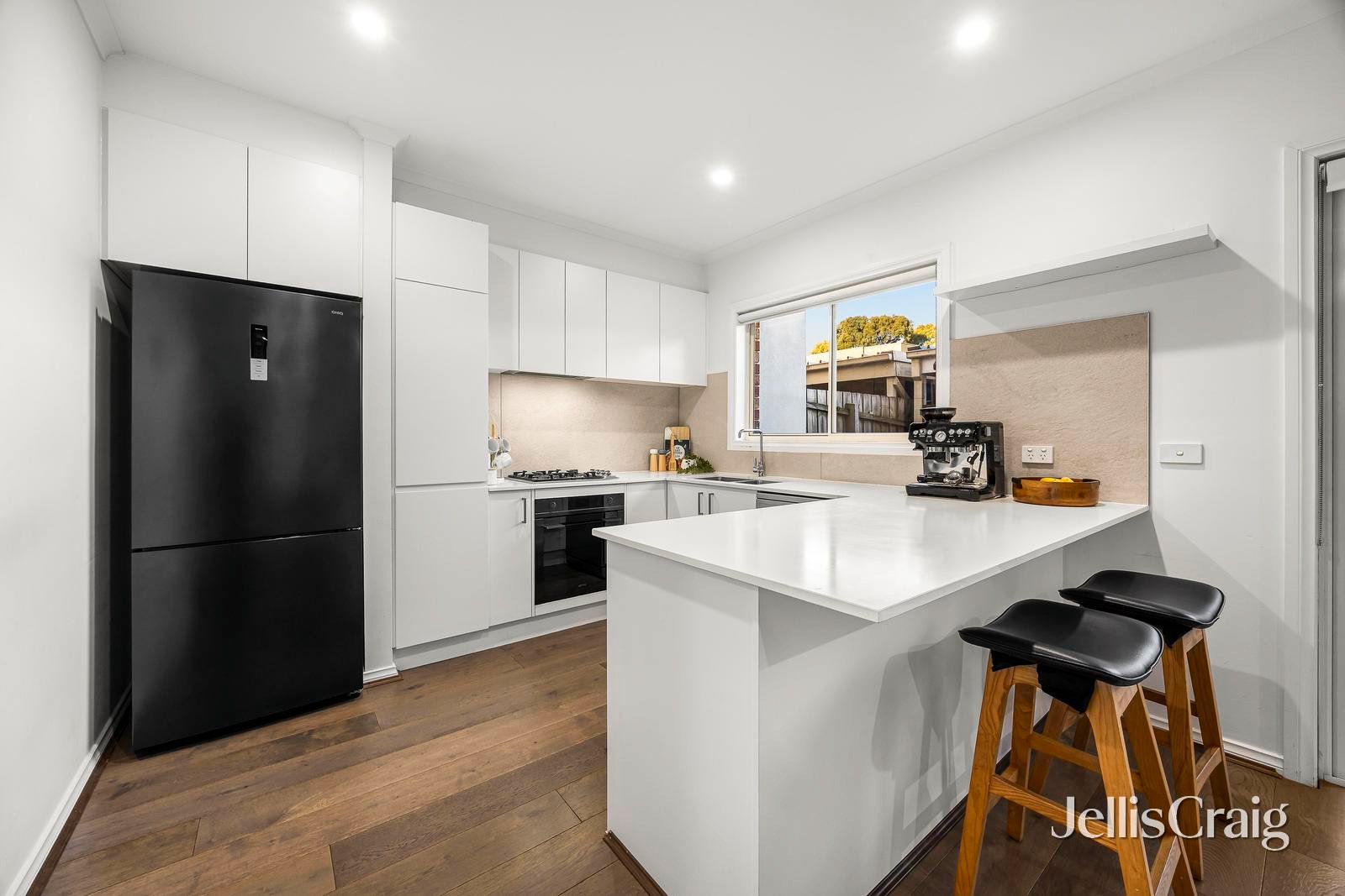 8 Watchtower Road, Coburg image 4