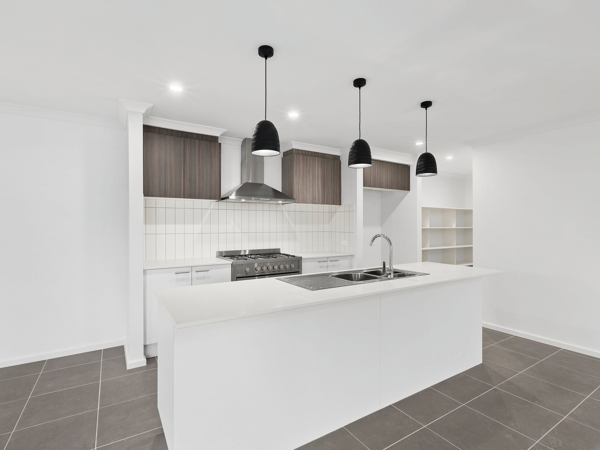 Property Gallery Thumbnail 2