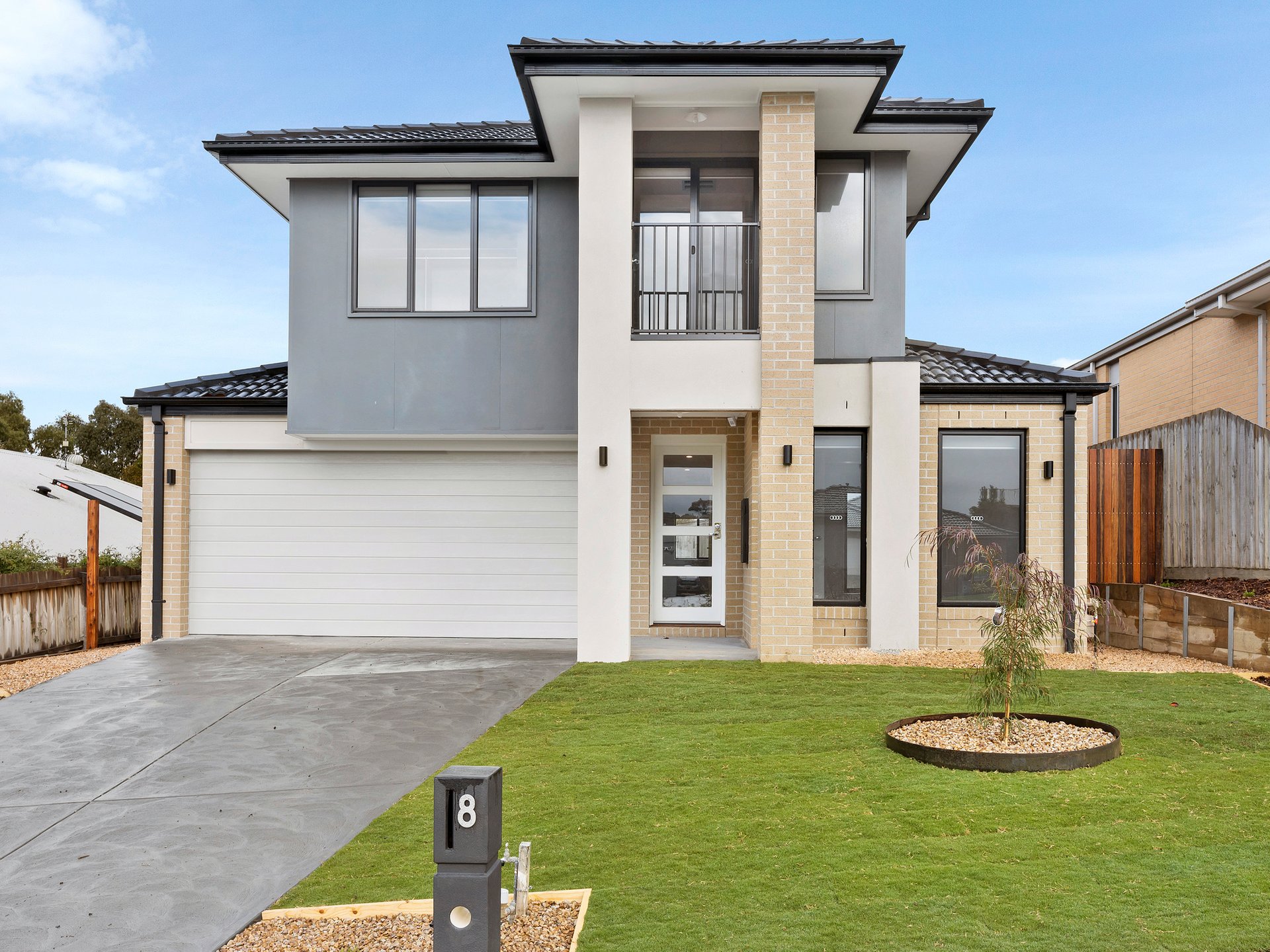 Property Gallery - Main Image