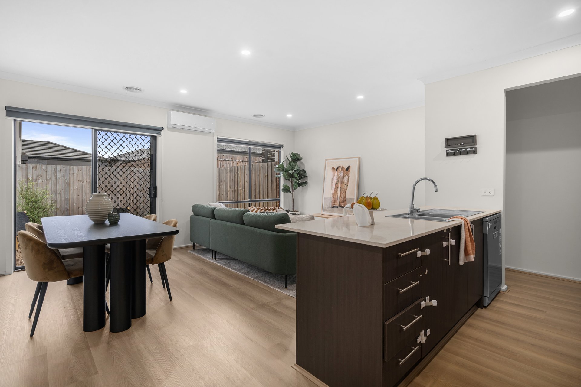 Property Gallery Thumbnail 5