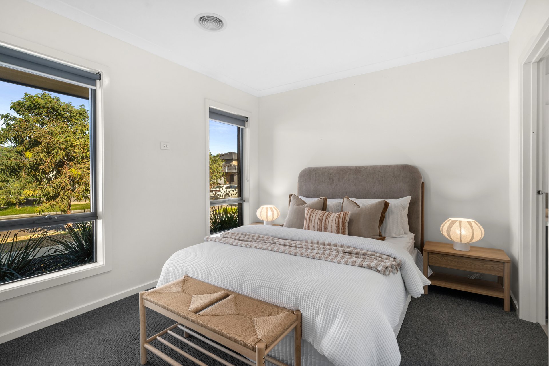 Property Gallery Thumbnail 7