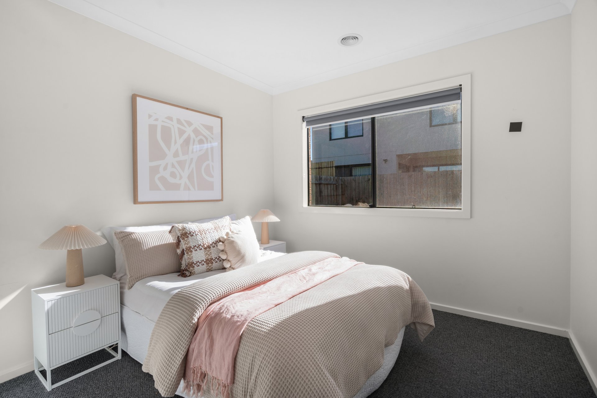 Property Gallery Thumbnail 12