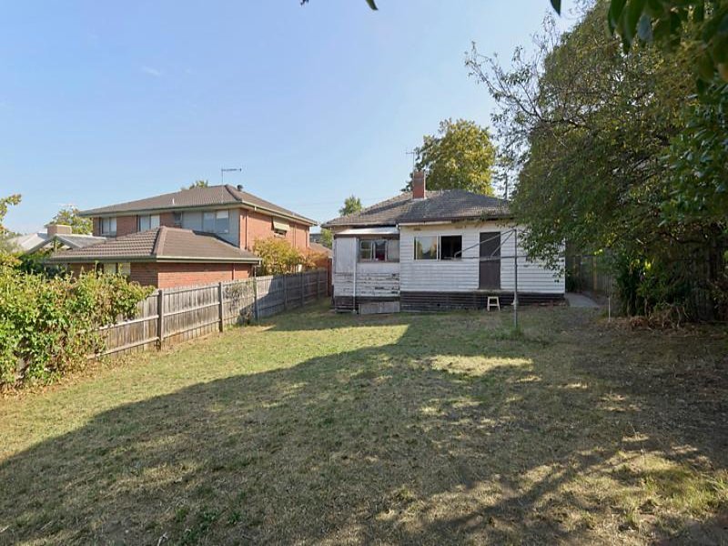 8 Webster Street, Camberwell image 5